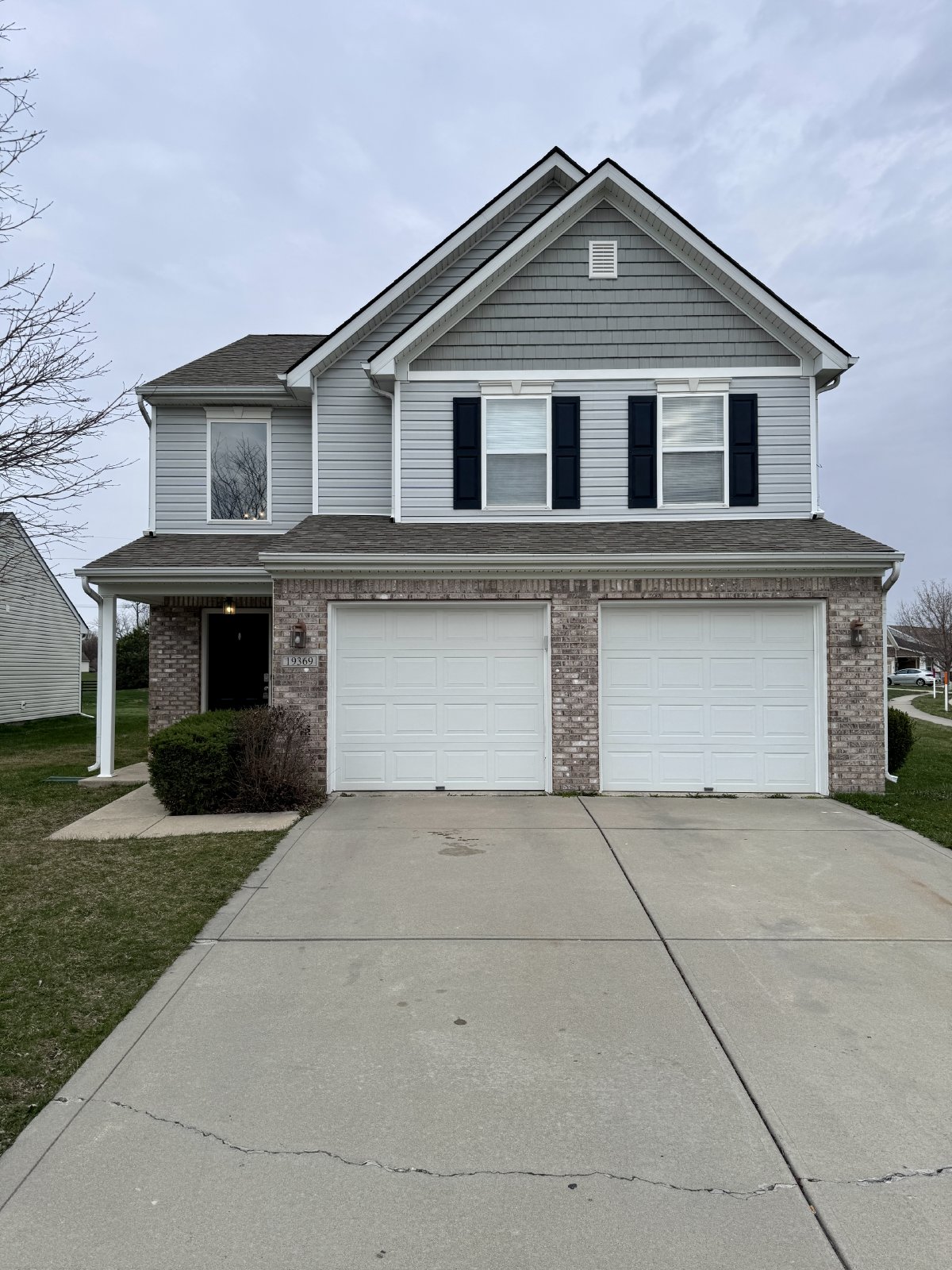 19369 Prairie Crossing Dr Noblesville, IN 46062 A Step Ahead Property