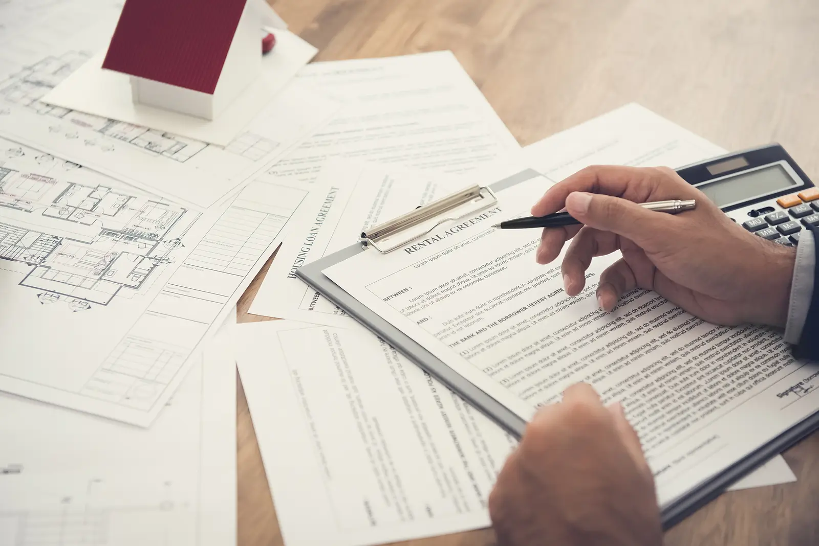 Lease Renewal Strategies in Indianapolis Suburbs: Balancing Rent Increase, Retention & Market Conditions